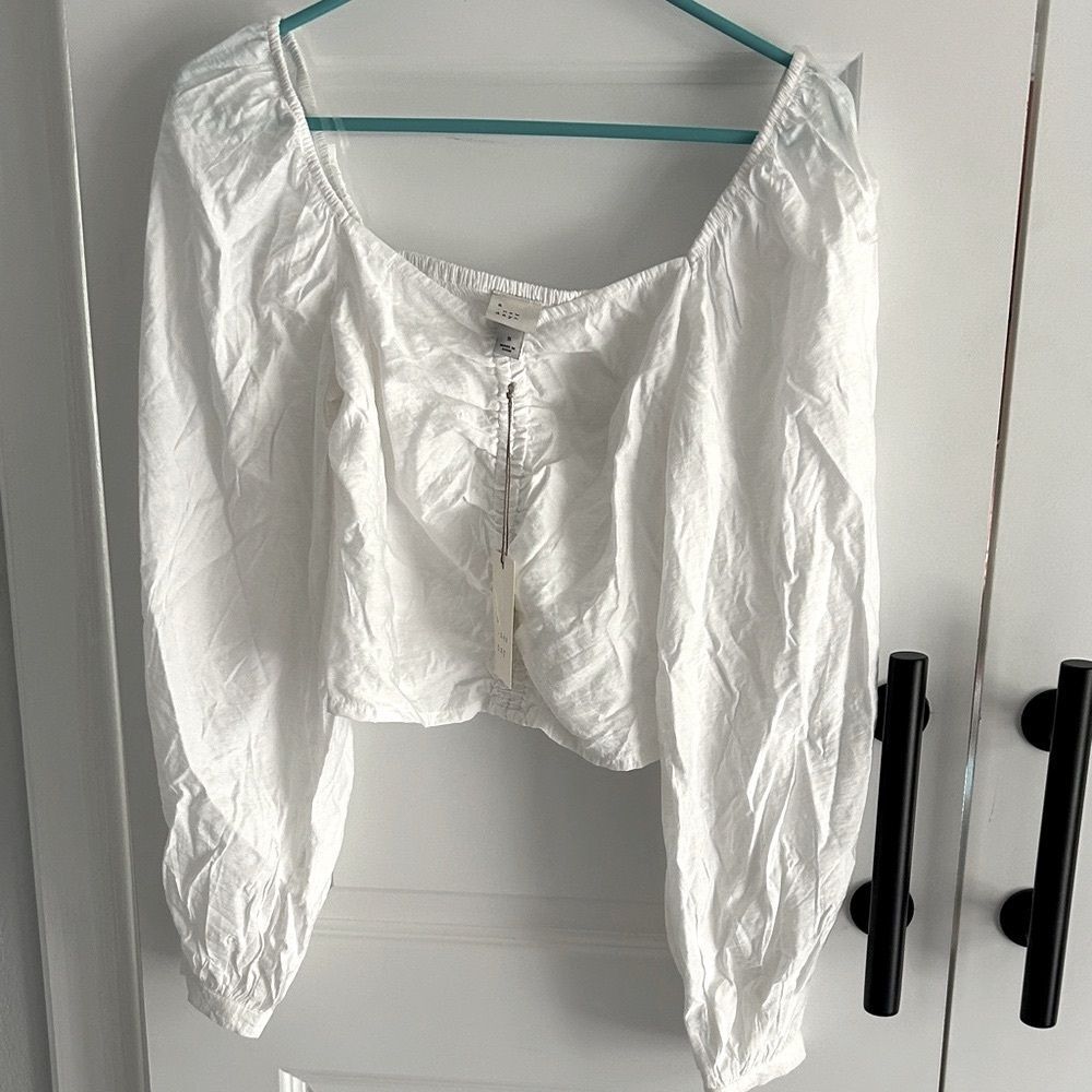 A new day BOHO  CHIC‎ White Women's mid crop Top new small